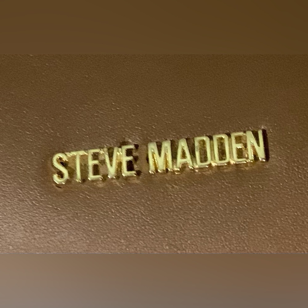 Steve Madden Large Tote Bag - Picture 9 of 15
